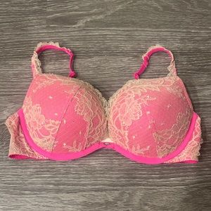 Victoria’s Secrets bra Push up pigeonnante